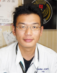代表：中迫裕明